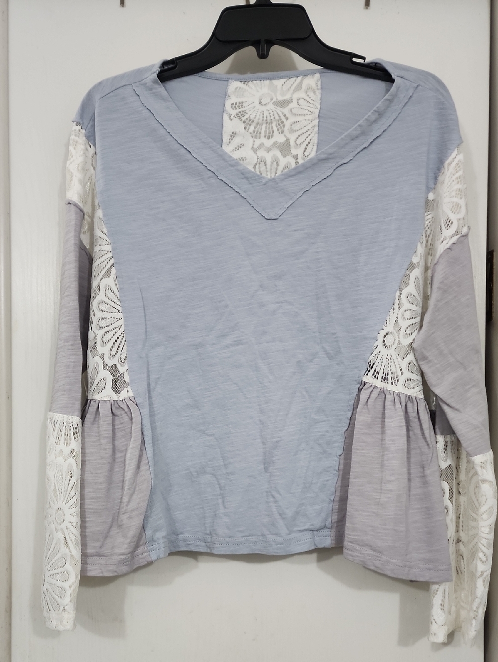 SHEIN Light Blue & White Lace V-Neck Peasant Tunic
